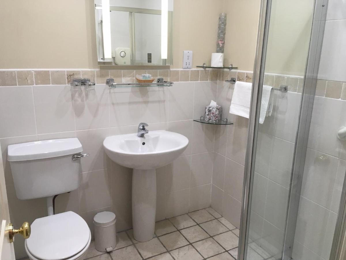 Glenwood House Otel Carrigaline Dış mekan fotoğraf
