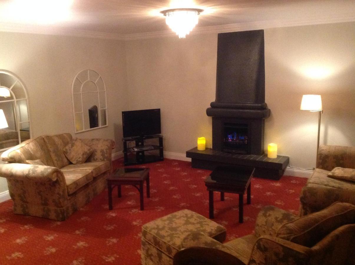 Glenwood House Otel Carrigaline Dış mekan fotoğraf