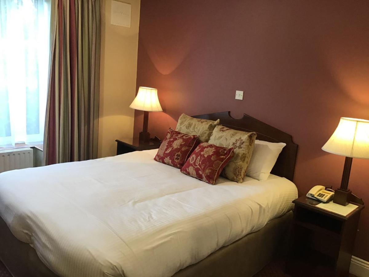 Glenwood House Otel Carrigaline Dış mekan fotoğraf